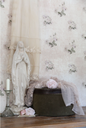 Wallpaper / wall paper - Faded Roses