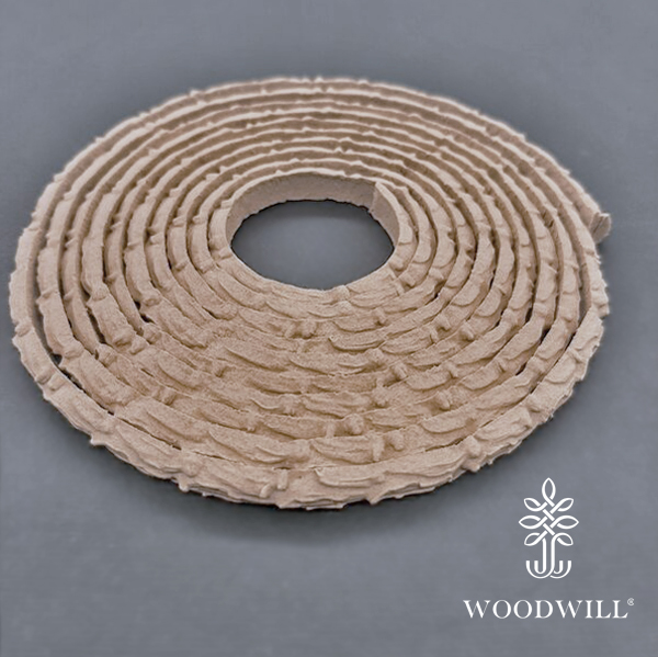 [804037] Wood Carved Flexible Trimm~ 215cm. X 0.6cm.